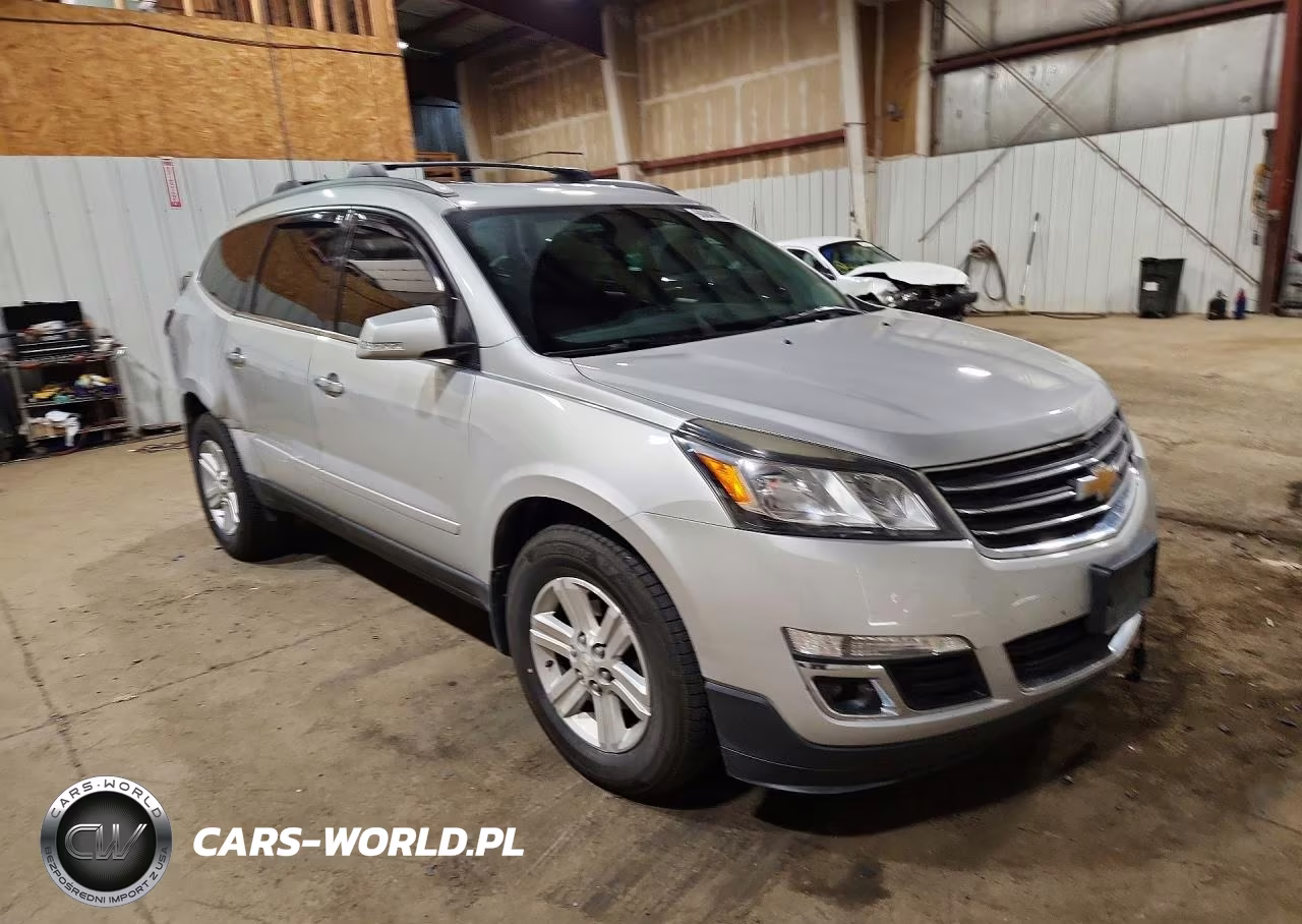 2013 Chevrolet Traverse Lt VIN:1GNKVGKD5DJ186967 - 4