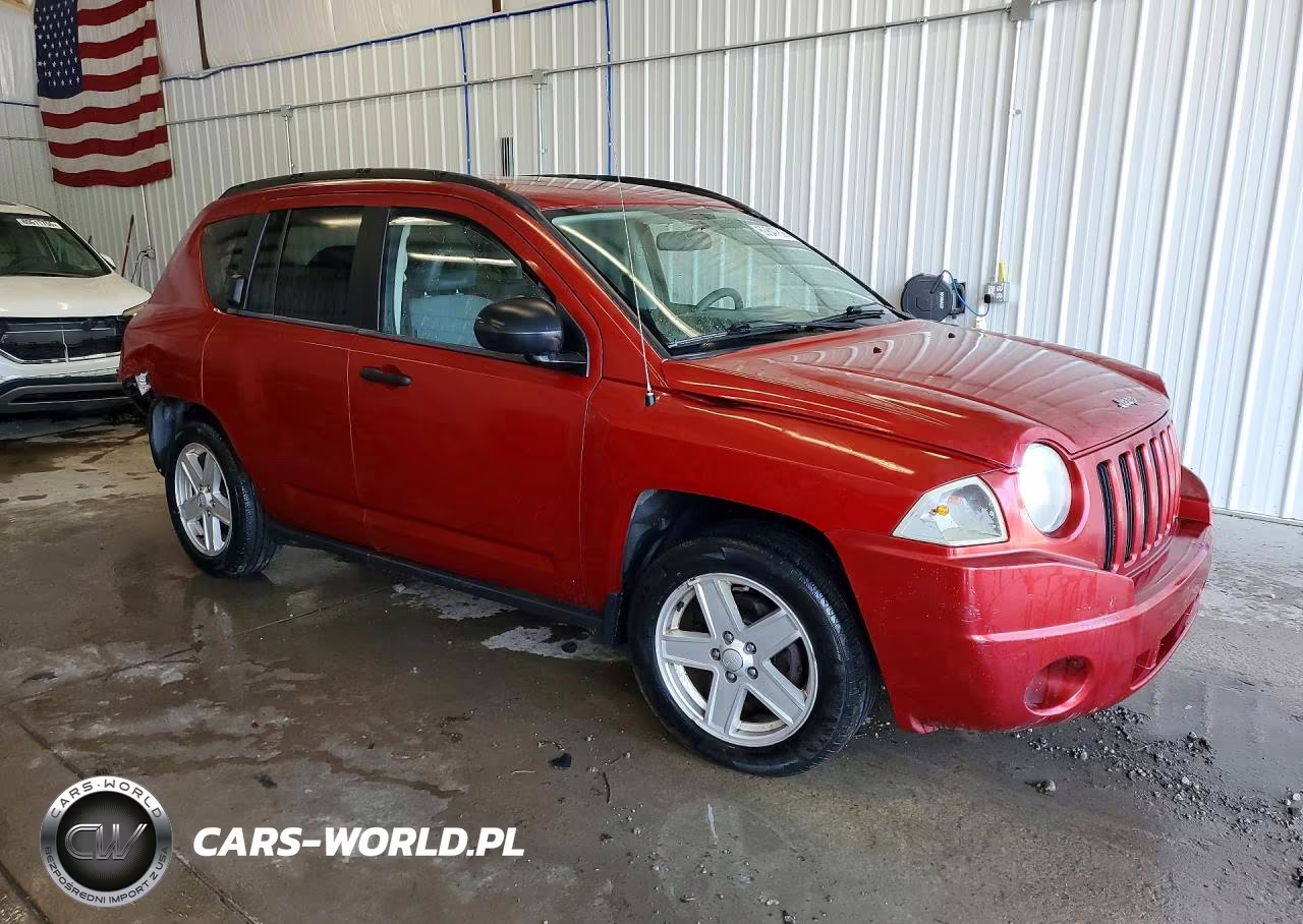 2007 Jeep Compass VIN:1J8FF47W57D241039 - 4