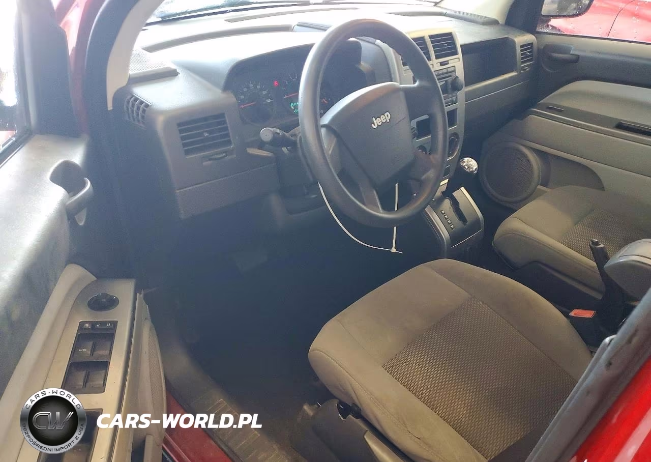 2007 Jeep Compass VIN:1J8FF47W57D241039 - 8