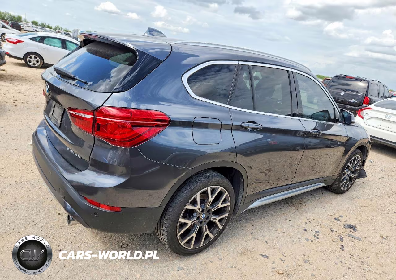 2020 BMW X1 Sdrive28I VIN:WBXJG7C06L5R47199 - 3
