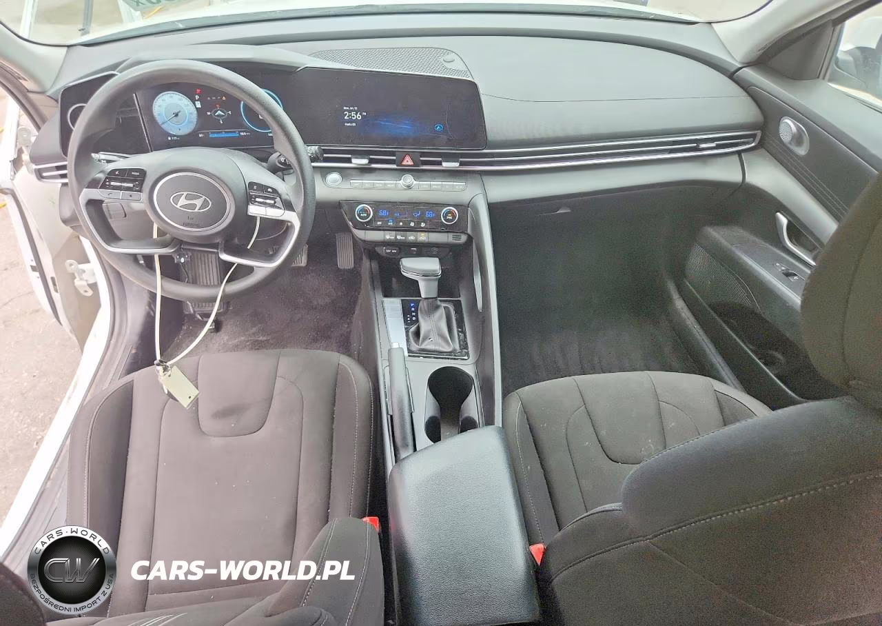 2024 Hyundai Elantra Sel VIN:KMHLM4DGXRU647880 - 8