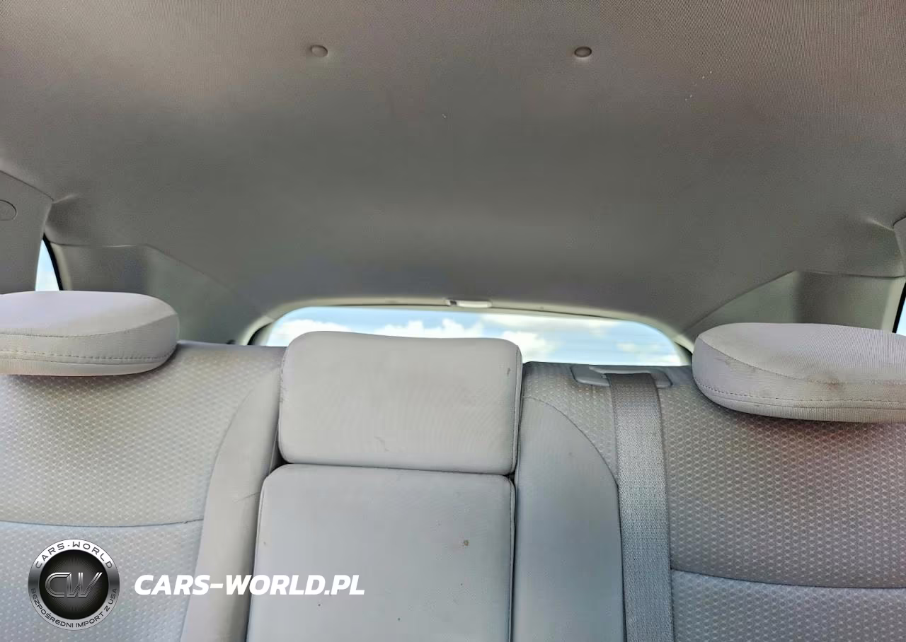 2012 Kia Sorento Lx VIN:5XYKTDA26CG198587 - 10