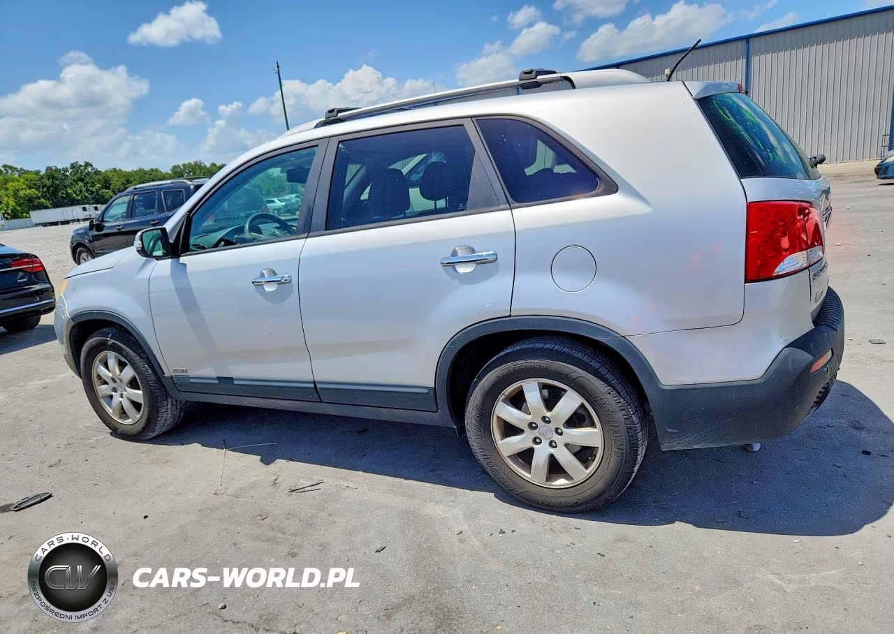 2012 Kia Sorento Lx VIN:5XYKTDA26CG198587 - 2