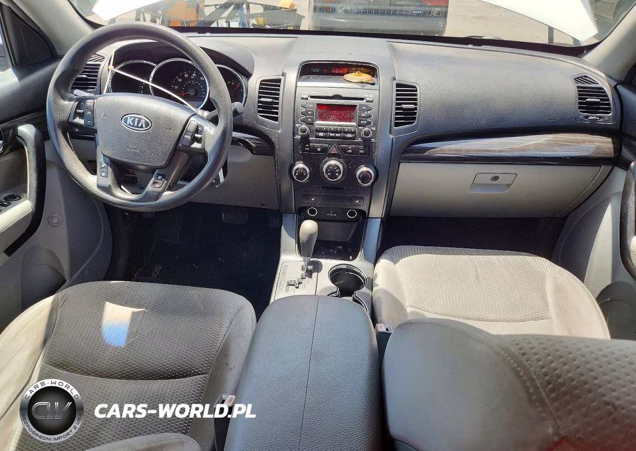 2012 Kia Sorento Lx VIN:5XYKTDA26CG198587 - 8