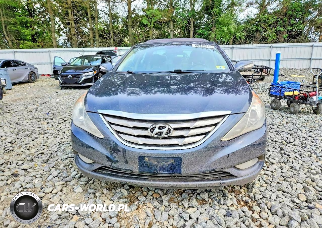 2011 Hyundai Sonata VIN:5NPEC4AC3BH306337 - 5