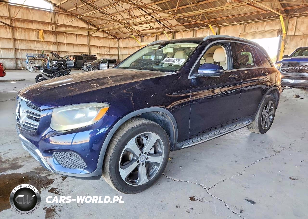2016 Mercedes-Benz Glc 300 – zdjęcie 1 z 13