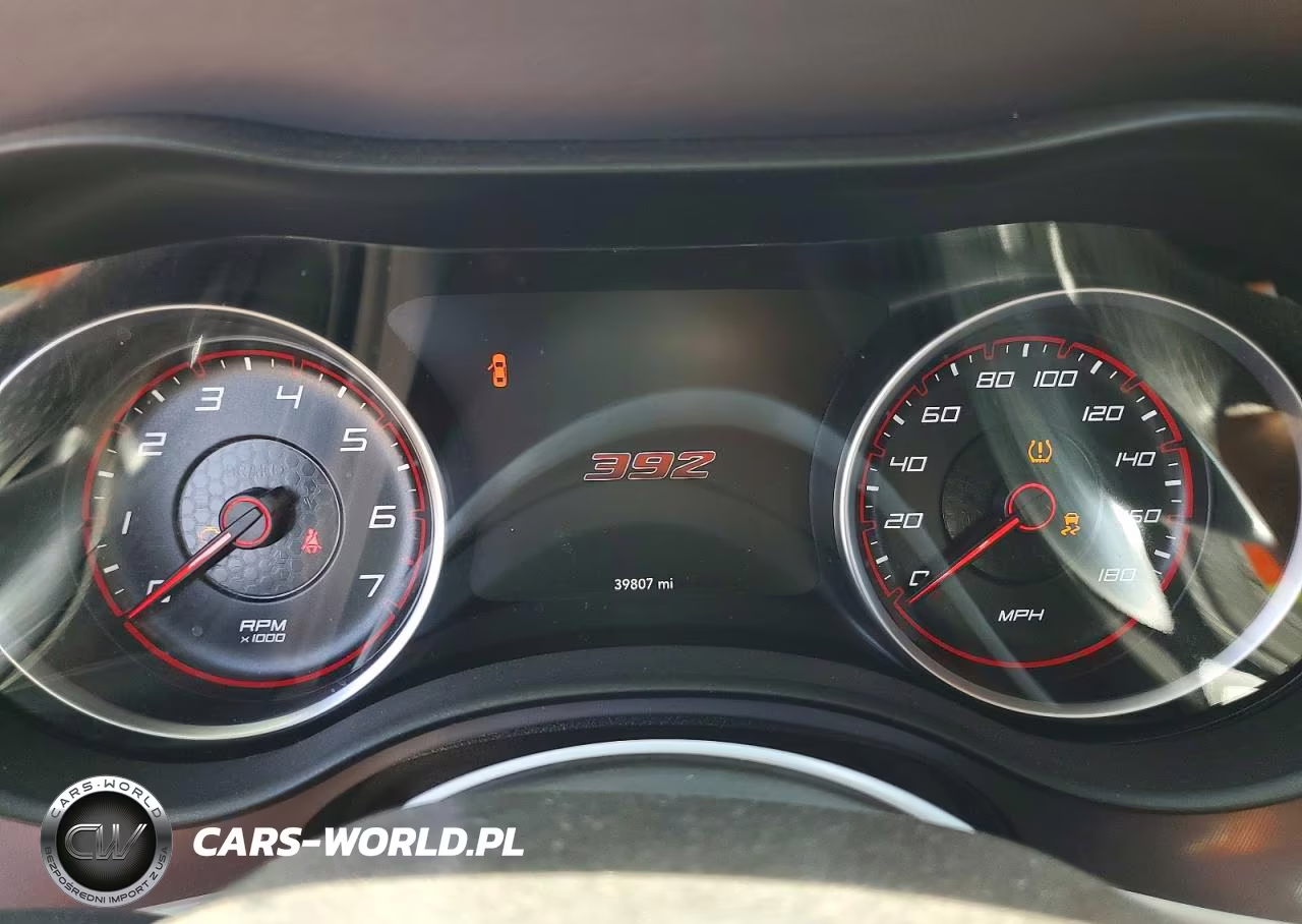 2021 Dodge Charger Scat Pack VIN:2C3CDXGJ1MH667058 - 9