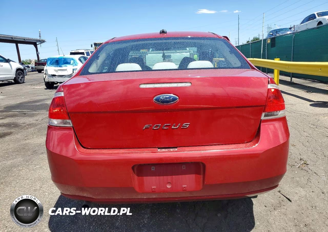 2010 Ford Focus S VIN:1FAHP3EN9AW291400 - 6