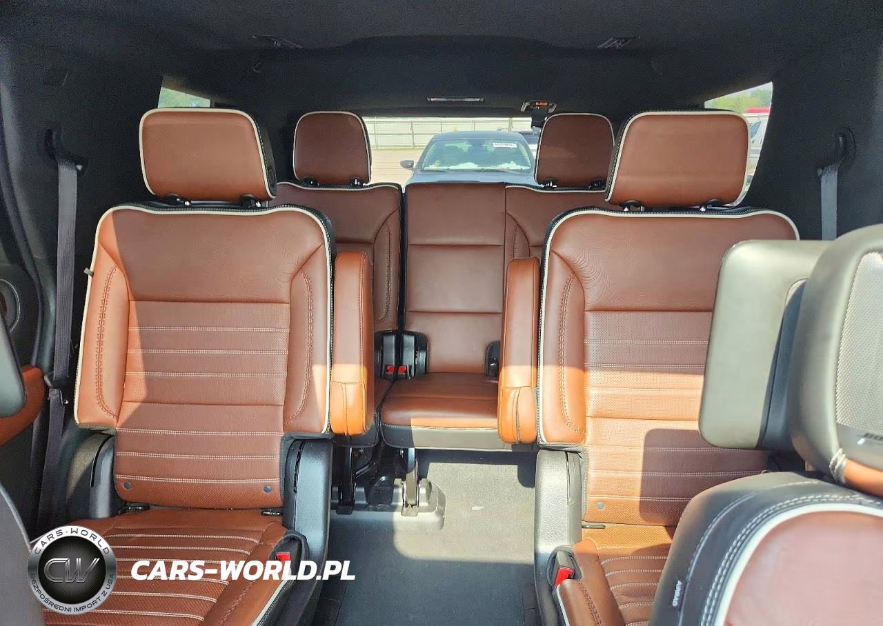 2023 GMC Yukon Denali Ultimate VIN:1GKS2EKL6PR136358 - 10