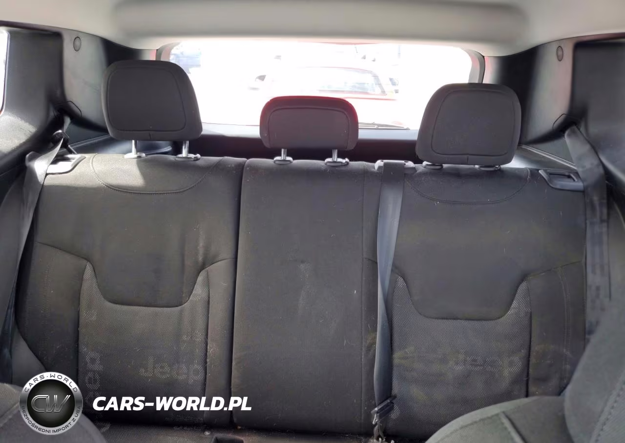 2017 Jeep Renegade Latitude VIN:ZACCJABB6HPF31742 - 10