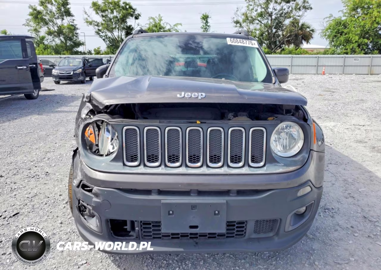 2017 Jeep Renegade Latitude VIN:ZACCJABB6HPF31742 - 5