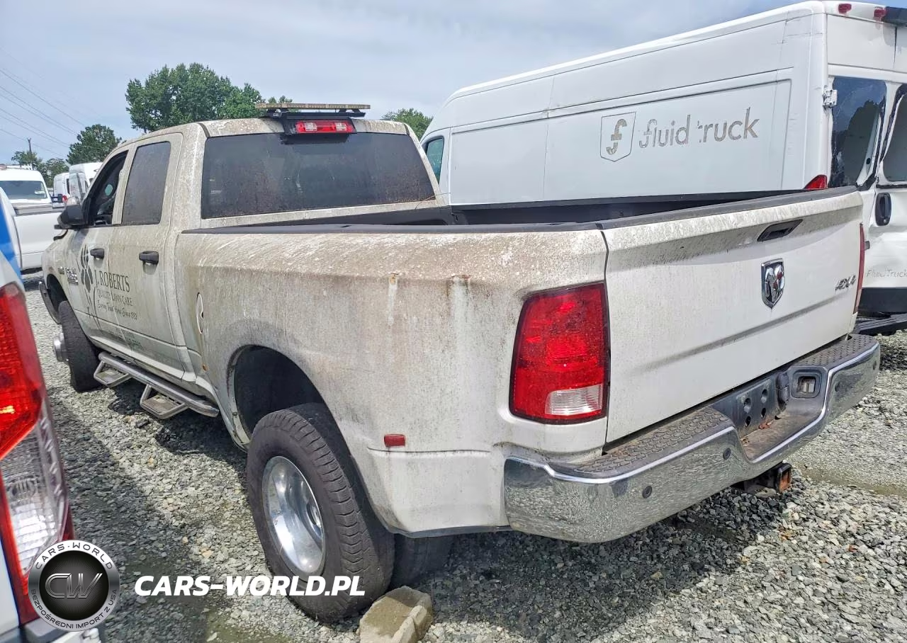 2018 Ram 3500 St VIN:3C63RRGJ1JG139032 - 2