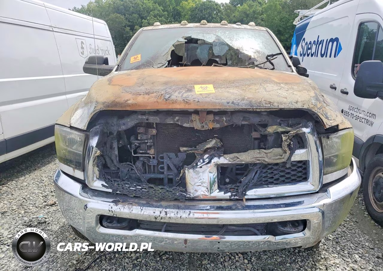 2018 Ram 3500 St VIN:3C63RRGJ1JG139032 - 5