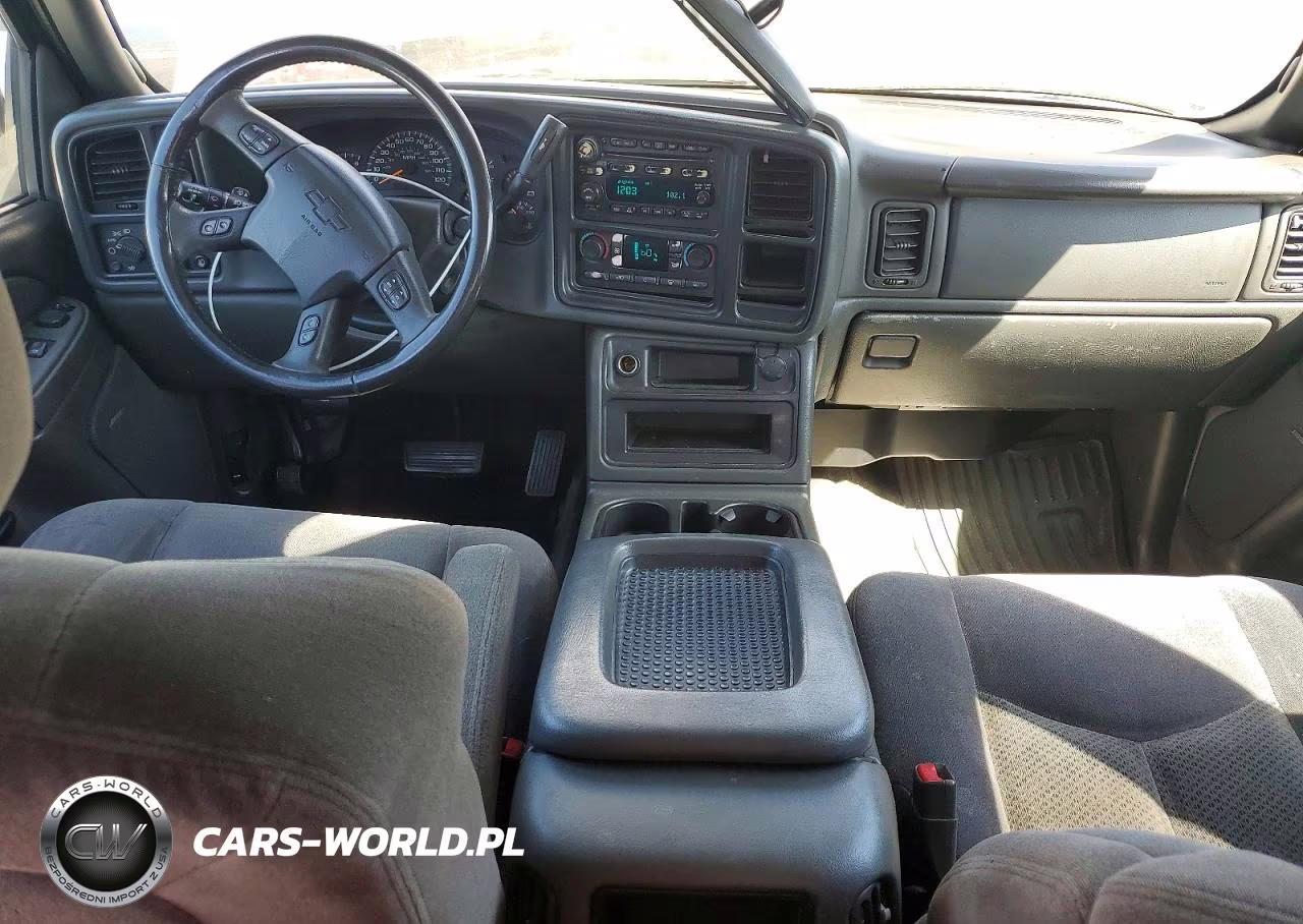 2005 Chevrolet Silverado C1500 VIN:2GCEC19N851367449 - 8