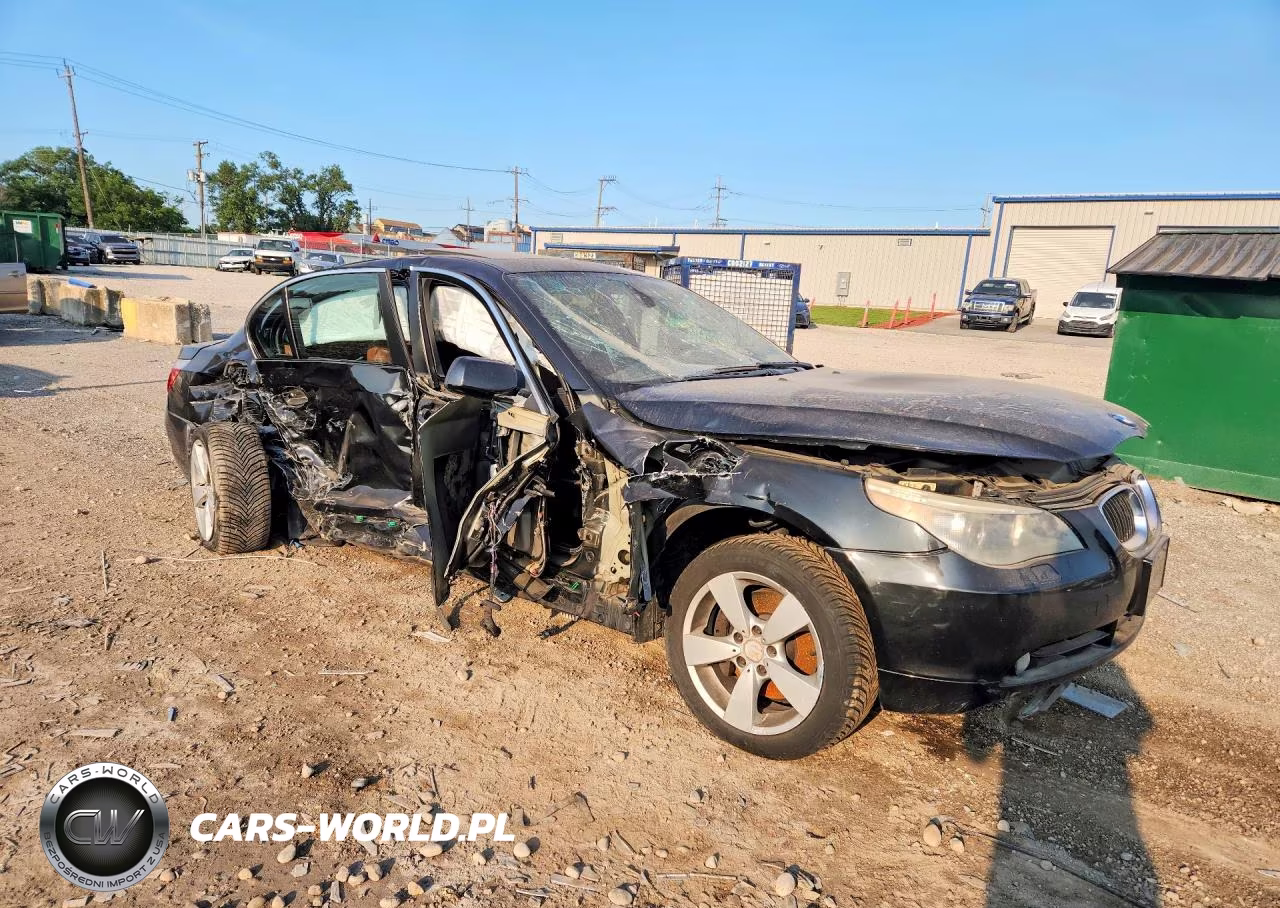2006 BMW 525 Xi VIN:WBANF33516CS37792 - 4