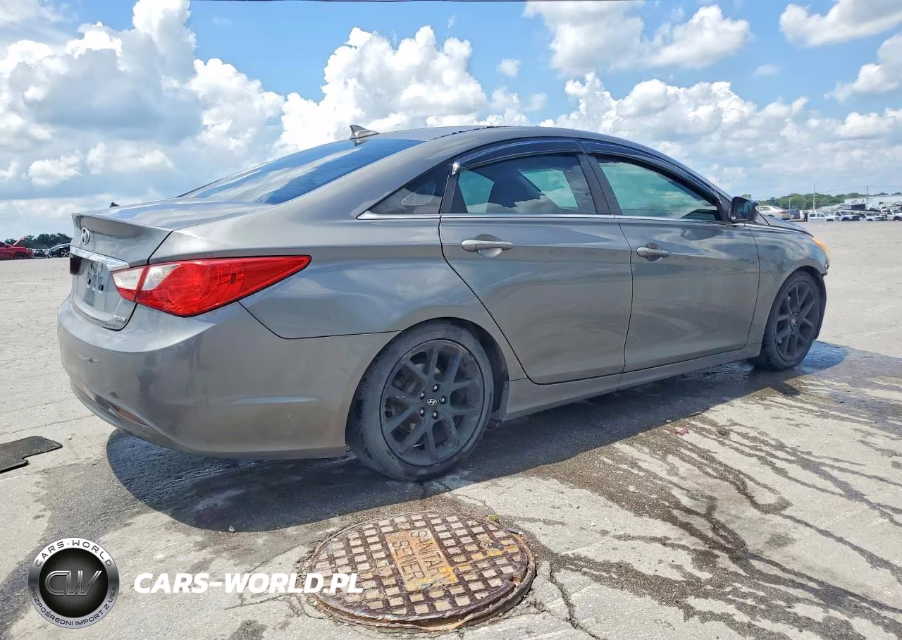 2013 Hyundai Sonata Gls VIN:5NPEB4AC8DH700633 - 3