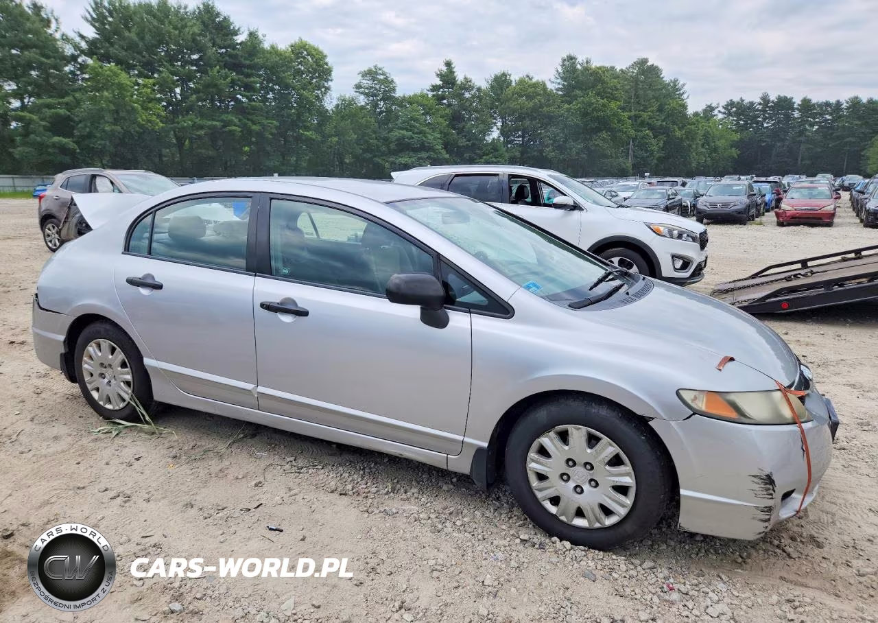 2009 Honda Civic Dx VIN:2HGFA16249H508102 - 4