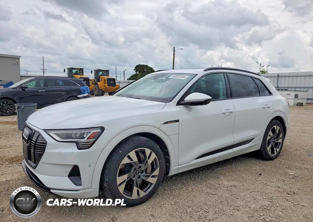 2021 Audi E-Tron Premium