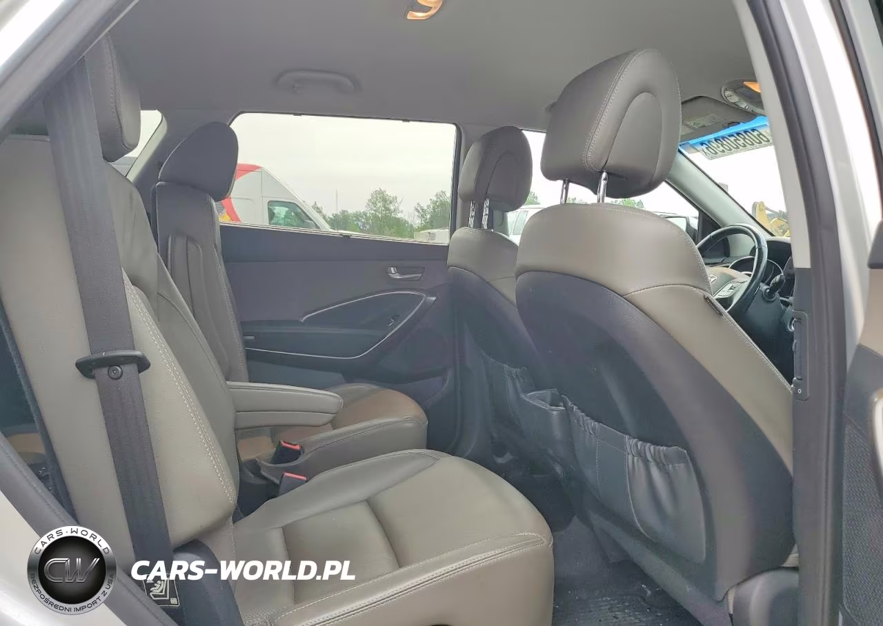 2017 Hyundai Santa Fe Limited VIN:KM8SNDHFXHU172790 - 10