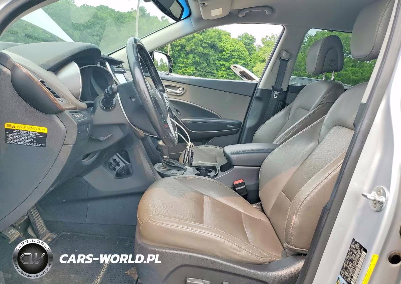 2017 Hyundai Santa Fe Limited VIN:KM8SNDHFXHU172790 - 7