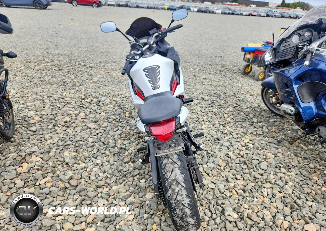 2013 Yamaha Fz6R VIN:JYARJ18Y6DA002335 - 4