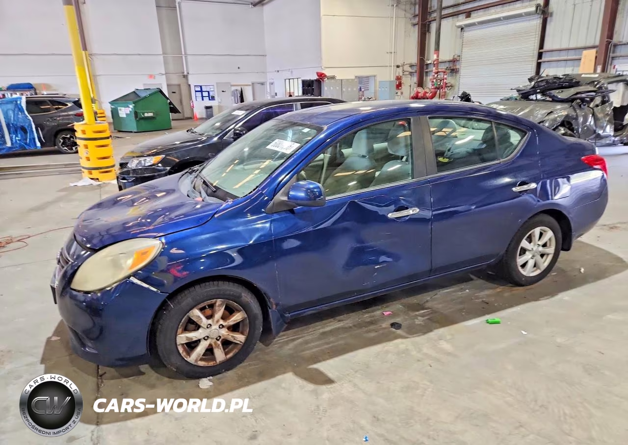 2012 Nissan Versa 1.6 S