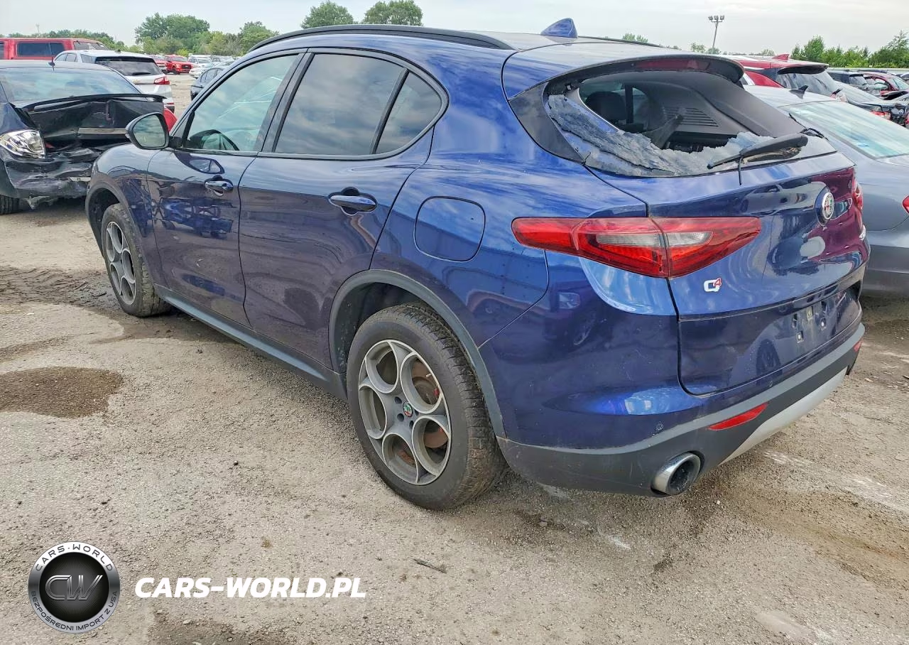 2018 Alfa Romeo Stelvio Sport VIN:ZASFAKPN1J7B58609 - 2