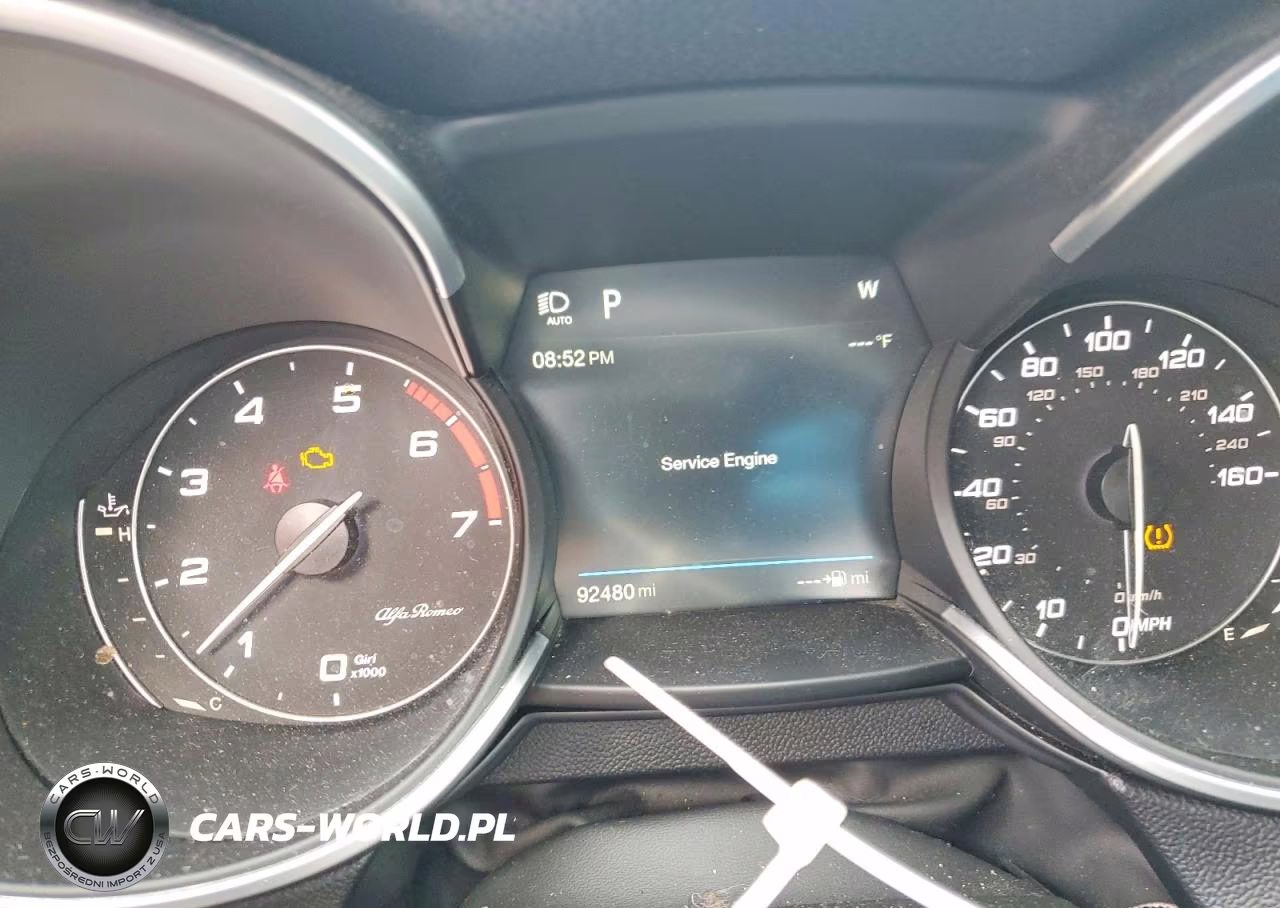 2018 Alfa Romeo Stelvio Sport VIN:ZASFAKPN1J7B58609 - 9