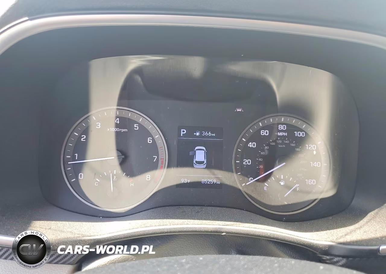 2019 Hyundai Tucson Value VIN:KM8J33A45KU044095 - 9
