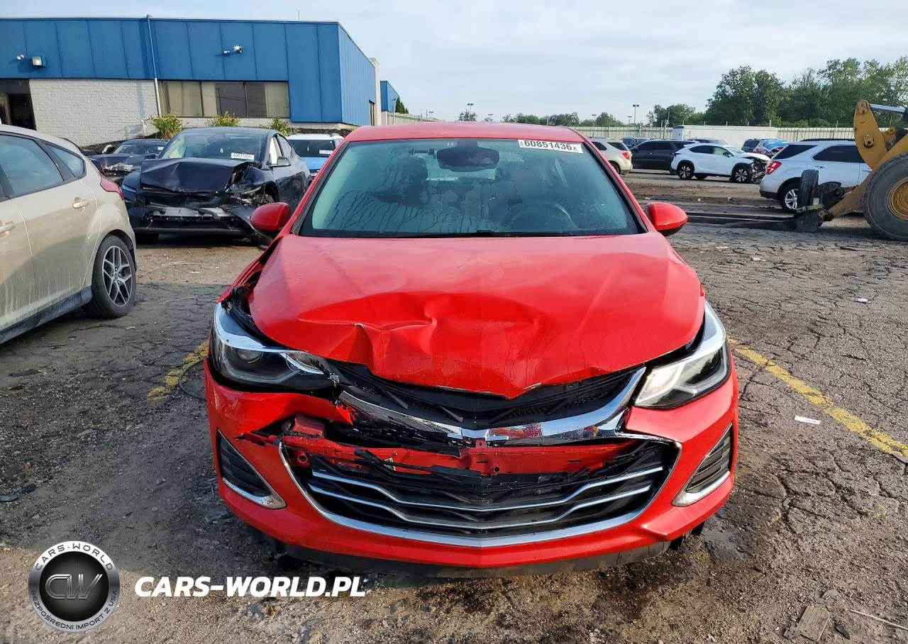 2019 Chevrolet Cruze Premier VIN:3G1BF6SM0KS563936 - 5