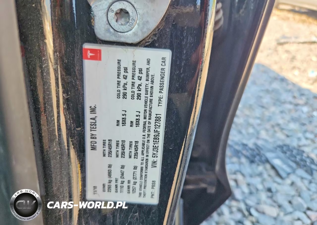 2018 Tesla Model 3 VIN:5YJ3E1EB9JF127881 - 12