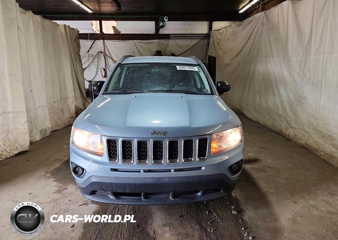 2013 Jeep Compass Latitude VIN:1C4NJDEB0DD114731 - 5