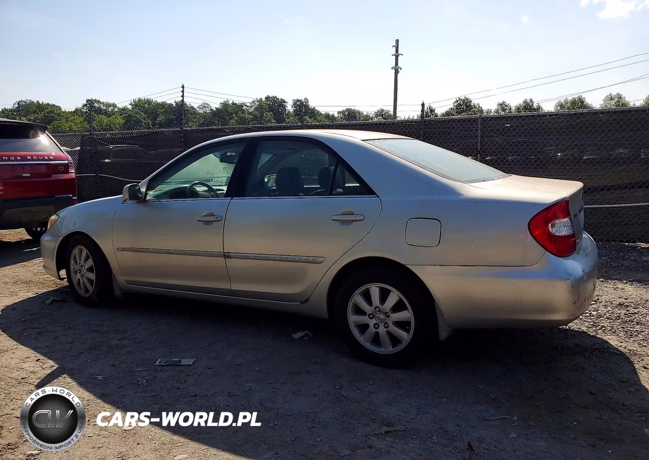 2002 Toyota Camry Xle V6 VIN:4T1BF30K42U010578 - 2