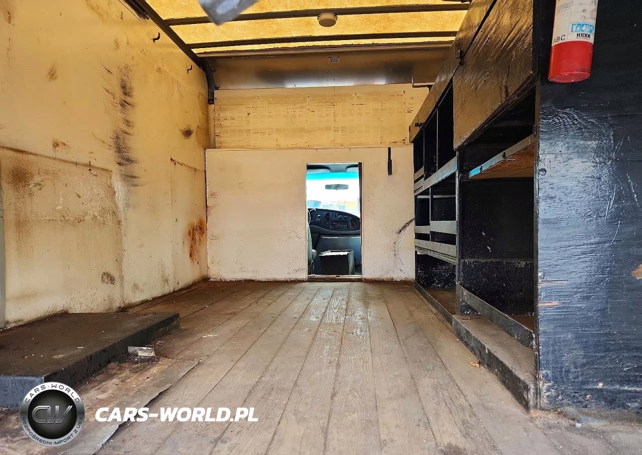 1998 Ford E350 Box Truck VIN:1FDWE37F5WHA00315 - 10