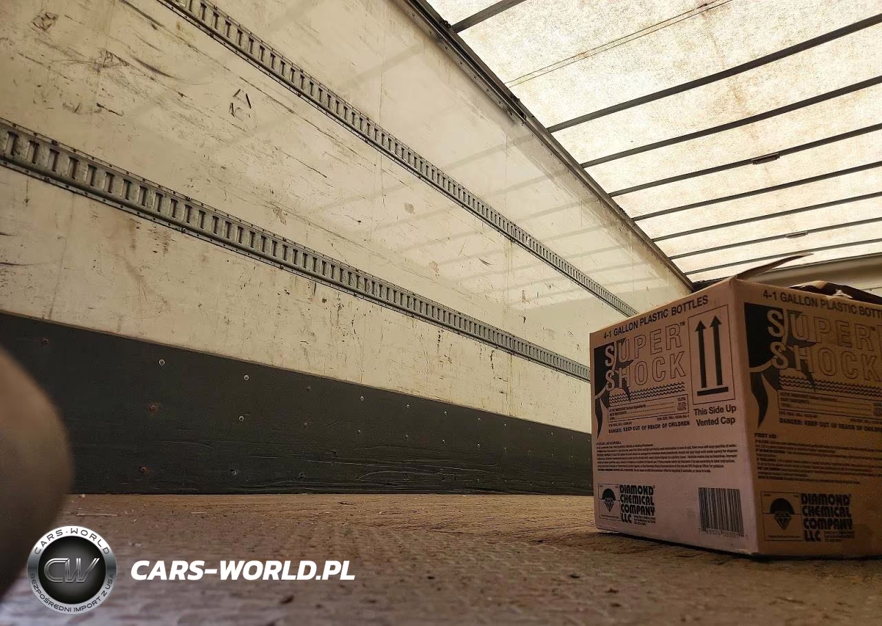 2016 Freightliner Business Class M2 Box Truck VIN:1FVACWDT8GHHP4177 - 11