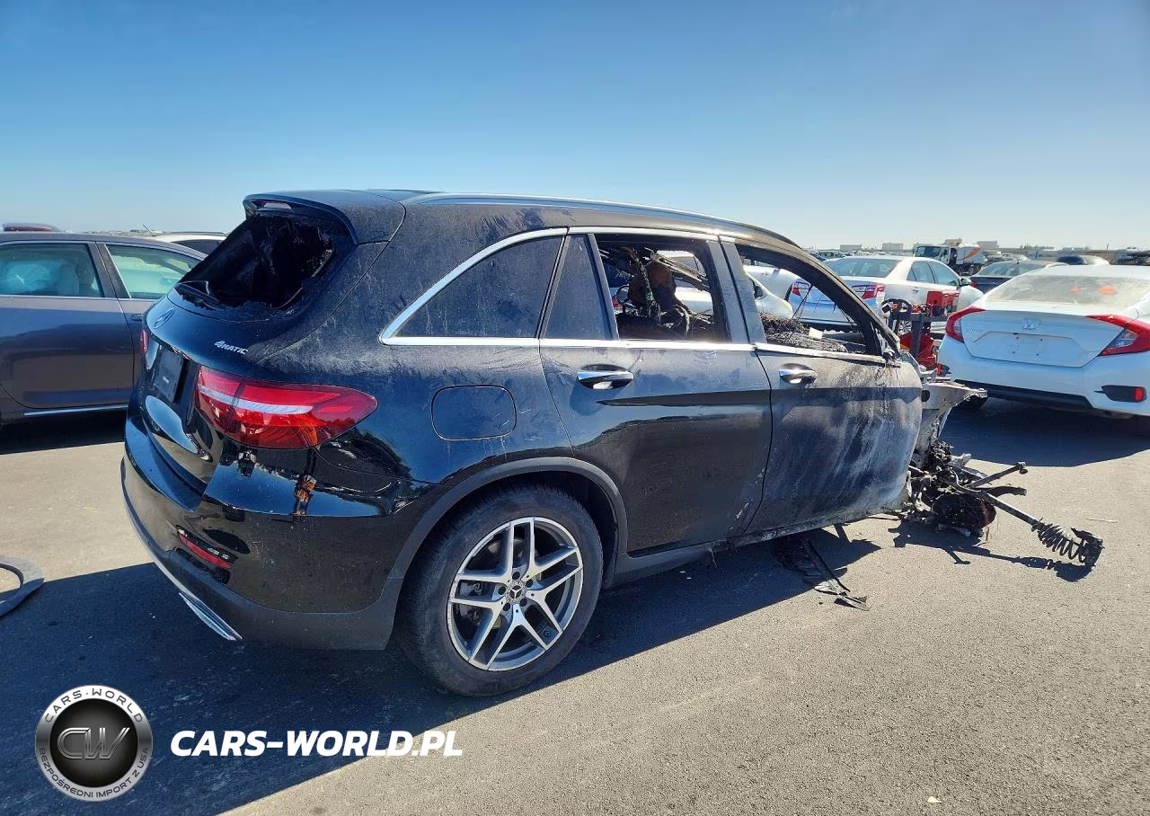 2018 Mercedes-Benz Glc 300 4Matic VIN:WDC0G4KB0JV062711 - 3