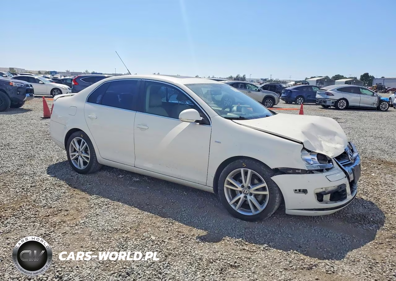 2007 Volkswagen Jetta Wolfsburg VIN:3VWEG71K77M181421 - 4