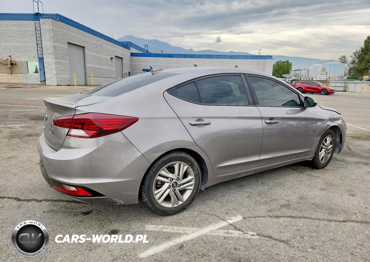 2020 Hyundai Elantra Value Edition VIN:KMHD84LF2LU905561 - 3