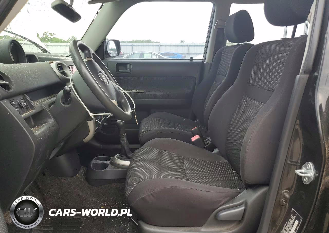 2005 Toyota Scion Xb VIN:JTLKT334954004651 - 7