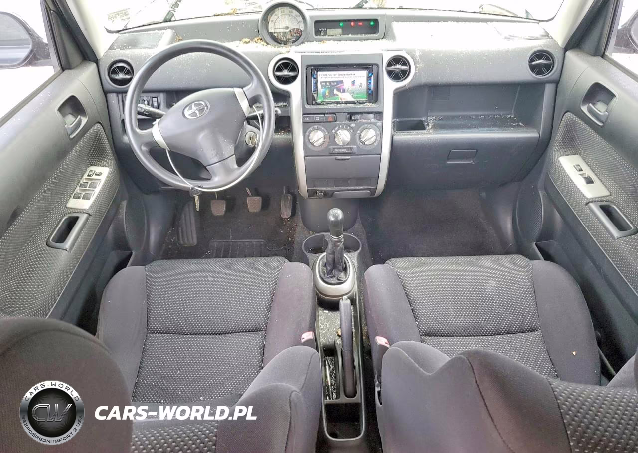 2005 Toyota Scion Xb VIN:JTLKT334954004651 - 8