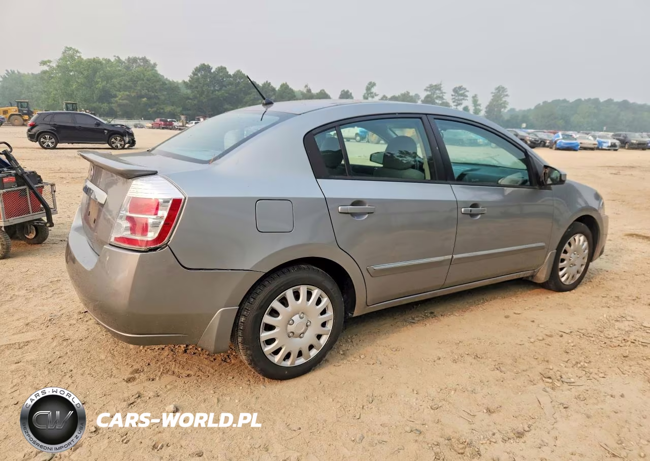 2011 Nissan Sentra 2.0 VIN:3N1AB6AP1BL705895 - 3