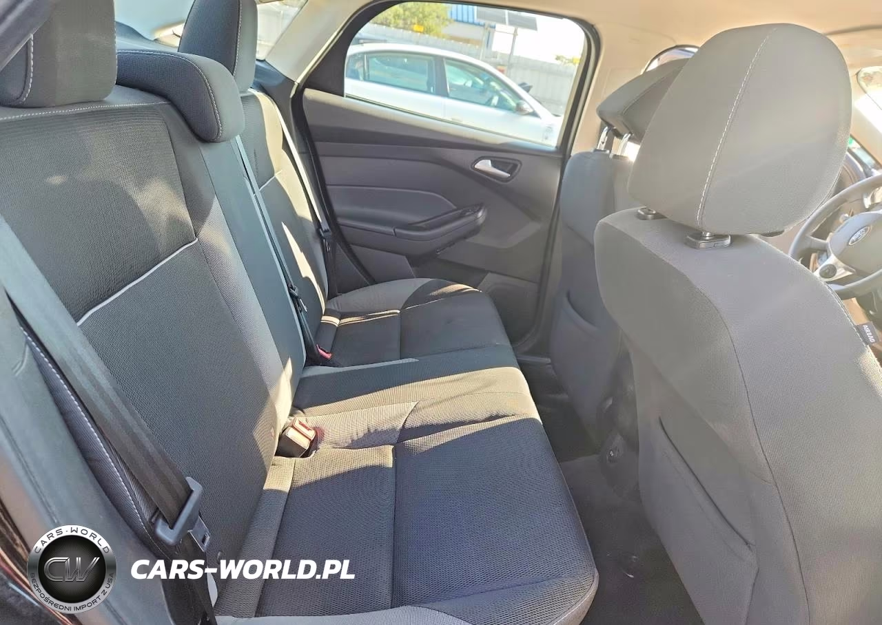 2013 Ford Focus Se VIN:1FADP3F25DL188824 - 10