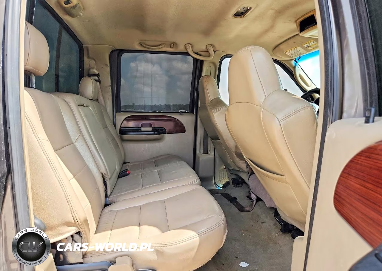 2005 Ford F250 Super Duty VIN:1FTSW21P85EA73643 - 10