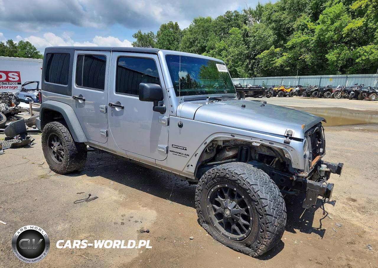 2017 Jeep Wrangler Unlimited Sport VIN:1C4BJWDG2HL649325 - 4