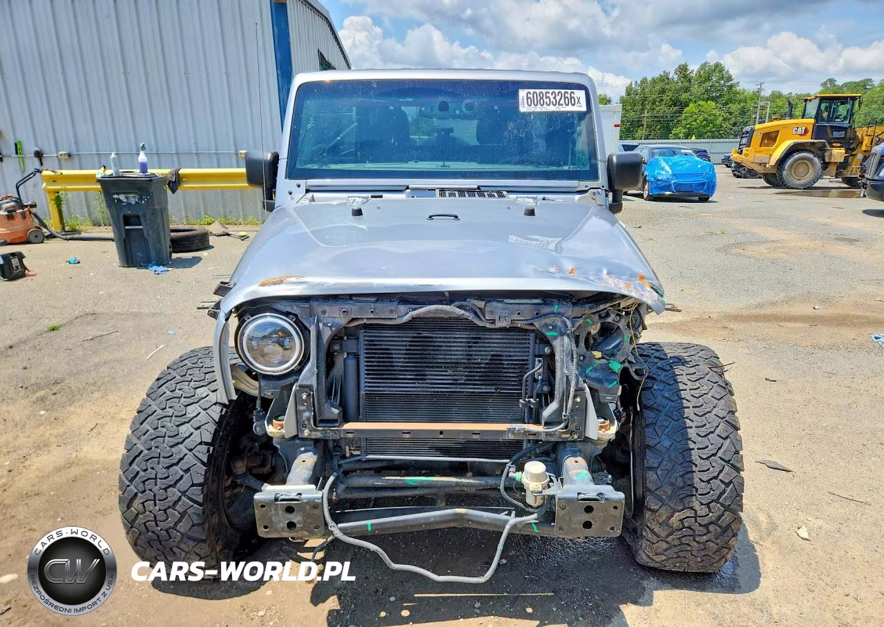 2017 Jeep Wrangler Unlimited Sport VIN:1C4BJWDG2HL649325 - 5
