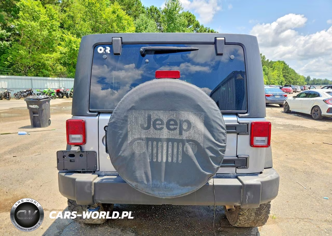 2017 Jeep Wrangler Unlimited Sport VIN:1C4BJWDG2HL649325 - 6