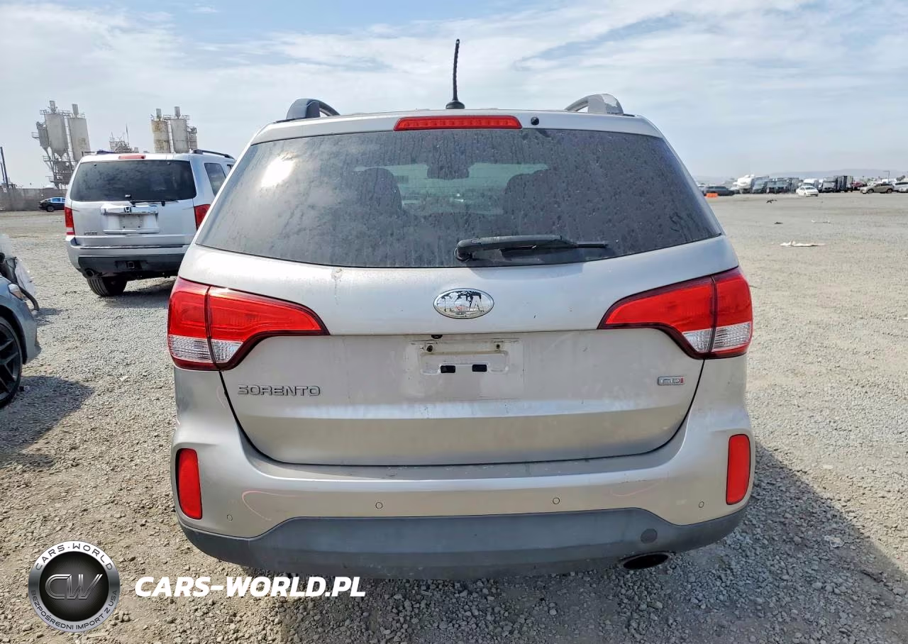 2015 Kia Sorento Lx VIN:5XYKTDA60FG557925 - 6