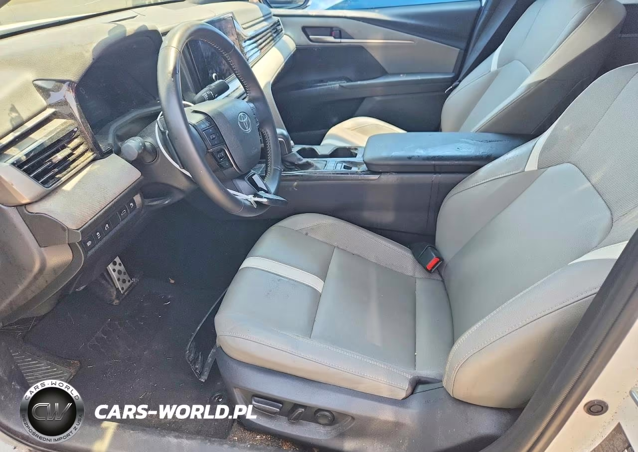 2025 Toyota Camry Se VIN:4T1DAACK1SU648312 - 7