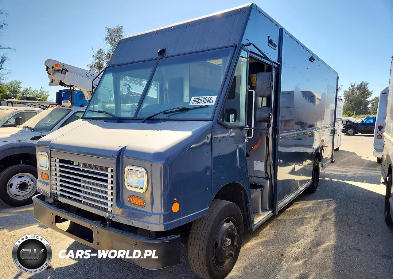 2021 Freightliner Mt45G Chassis Delivery Truck