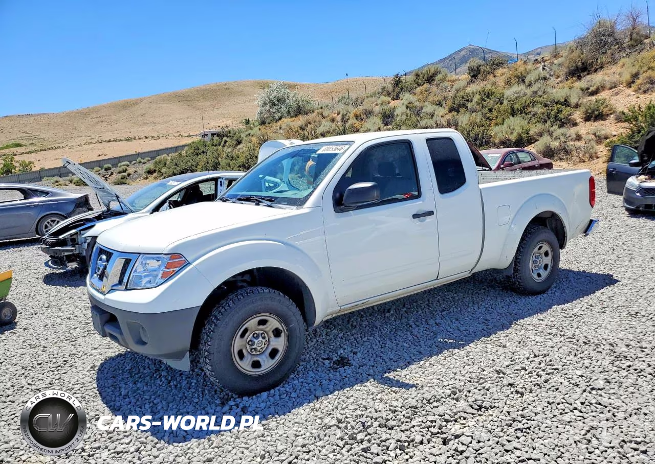 2015 Nissan Frontier S